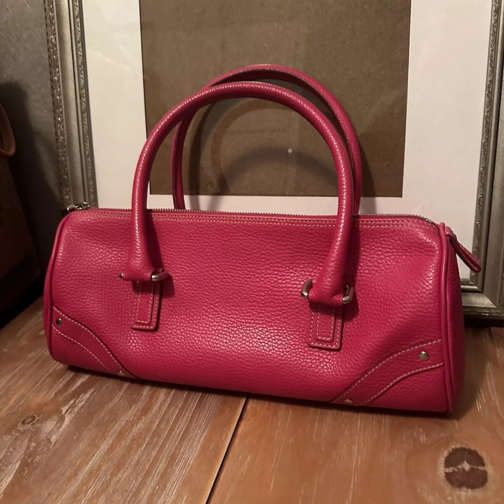 Pink Burberry Barrel Bag BURBERRY Pink  Leather Papillon / Barrel Handbag